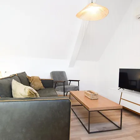 Letplanet Bishops Apartment